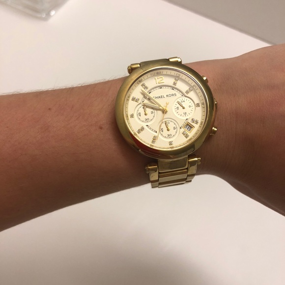 Michael Kors Watch - Picture 3 of 3